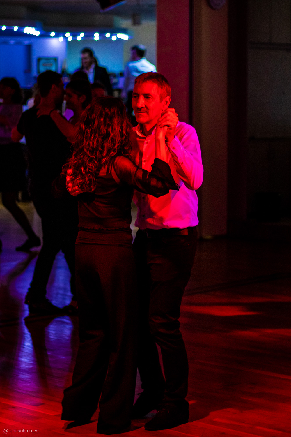 20230318 Black and White Tanzparty 3148